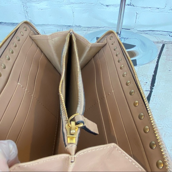 Valentino Rockstud zippy zip-around leather wallet - Picture 10 of 16